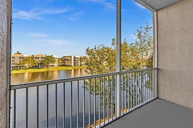 $177,000 | 7802 Trent Drive, Unit 406, Fort Lauderdale, FL 33321