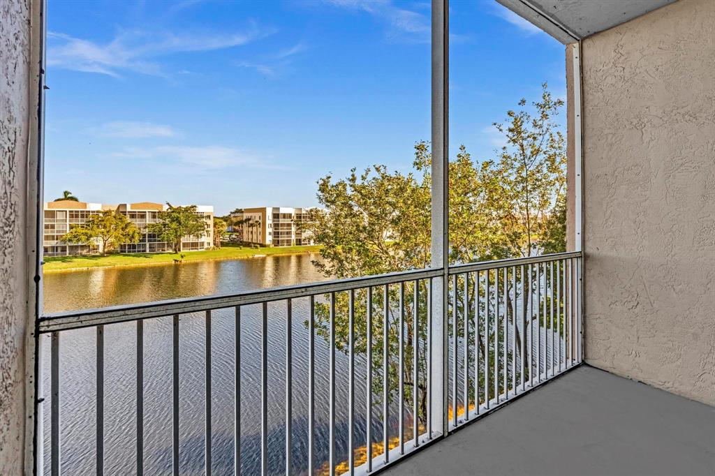 7802 Trent Drive, Unit 406 Fort Lauderdale, FL 33321 - Photo 34 of 70