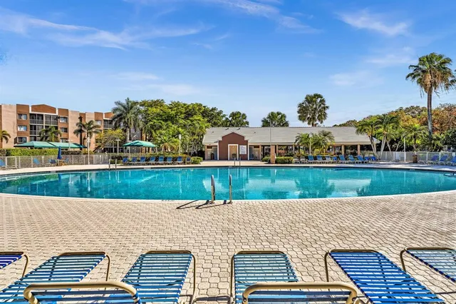 $177,000 | 7802 Trent Drive, Unit 406, Fort Lauderdale, FL 33321