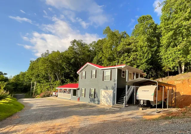 $399,999 | 690 Ditch Gap Road, Whitwell, TN 37397