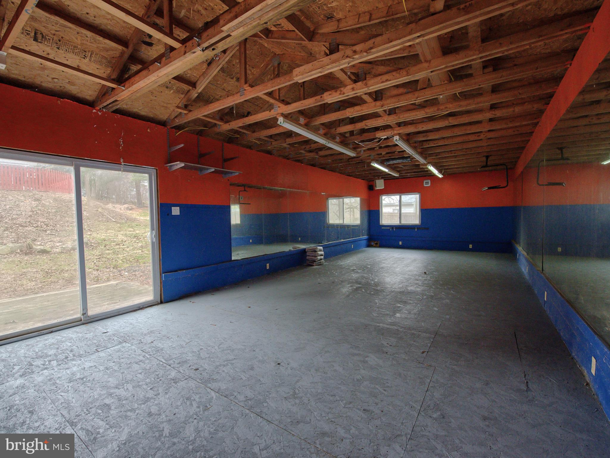 7605 Ridge Road Frederick, MD 21702 - Photo 42 of 45 Interior of large shed
