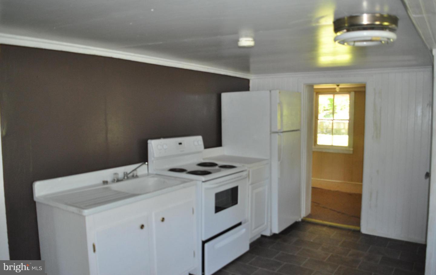 14026 Ritchie Road Cascade, MD 21719 - Photo 8 of 26