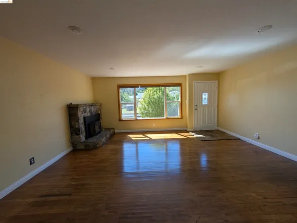 $359,950 | 17245 Margaret Drive, Jamestown, CA 95327