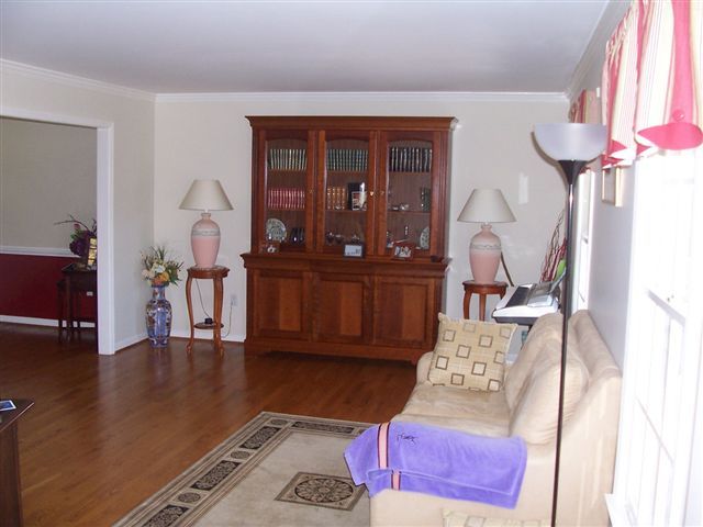 2403 Graves Mill Road Forest, VA 24551 - Photo 4 of 14 Living Room