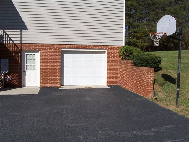 2403 Graves Mill Road Forest, VA 24551 - Photo 8 of 14 One car garage