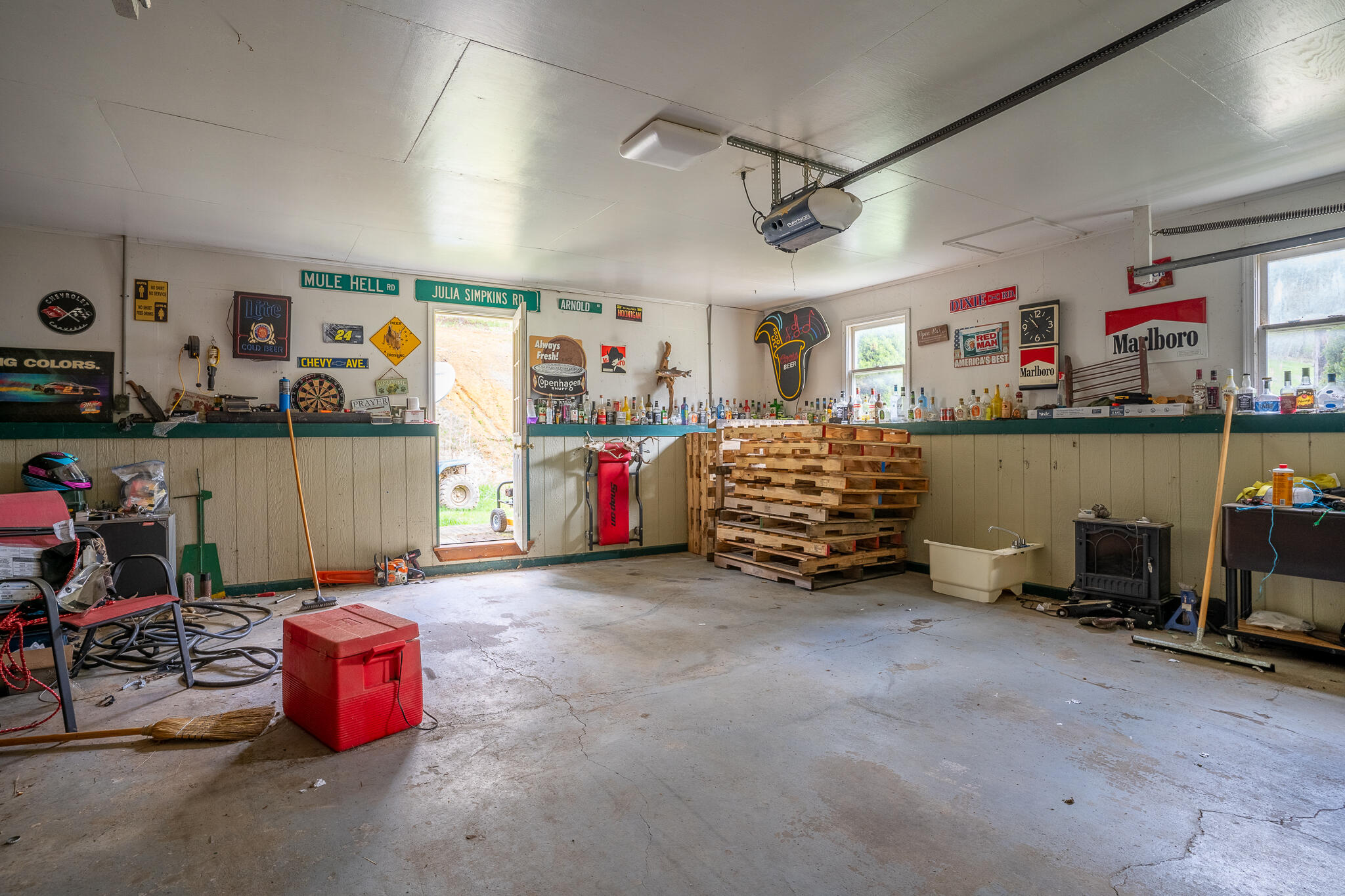 2555 Julia Simpkins Road Hiwassee, VA 24347 - Photo 17 of 30 Julia-Simpkins-12