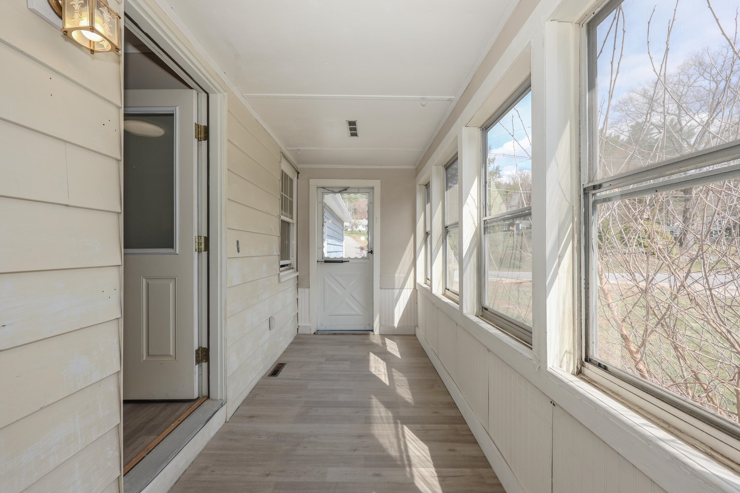 35 Indian Ridge Road Hopkinton, NH 03229 - Photo 5 of 28 Gallery Image 5