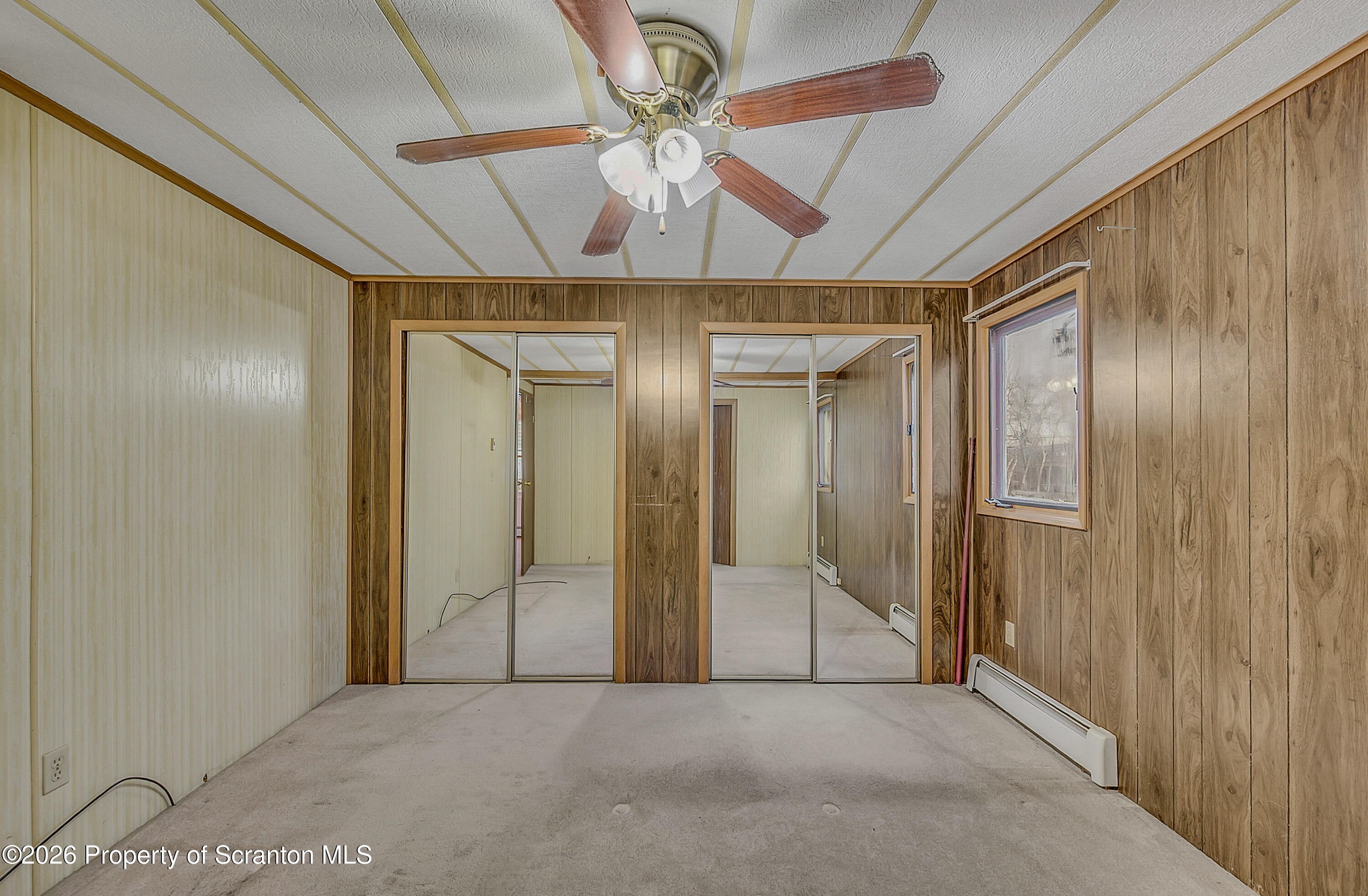 1050 Mark Avenue Dunmore, PA 18510 - Photo 13 of 35