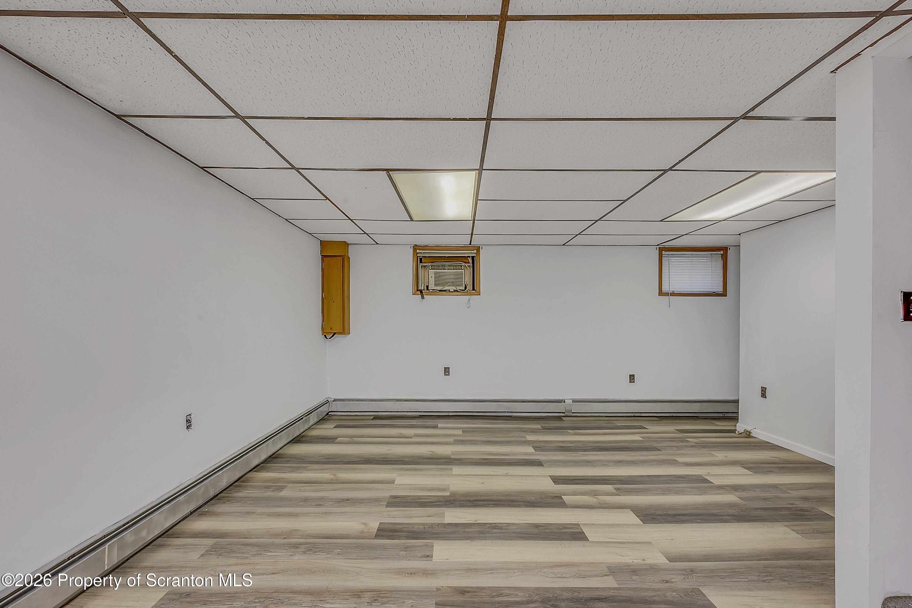 1050 Mark Avenue Dunmore, PA 18510 - Photo 28 of 35 a view of a room