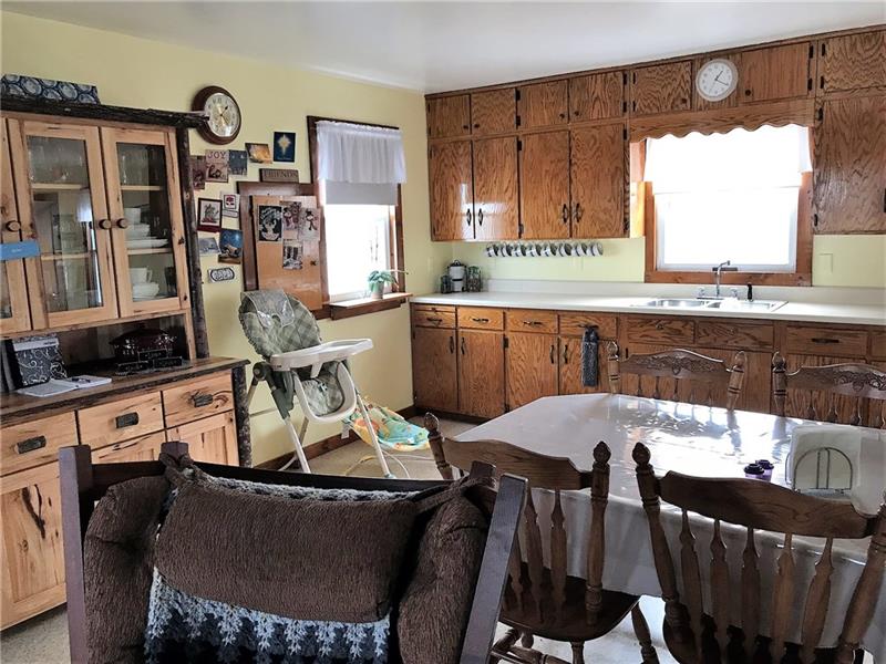 38 Breese Road Fredonia, PA 16124 - Photo 5 of 25