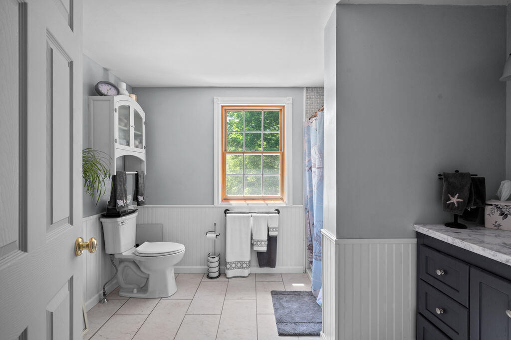 93 Bartlett Road Kittery Point, ME 03905 - Photo 14 of 41 untitled-11