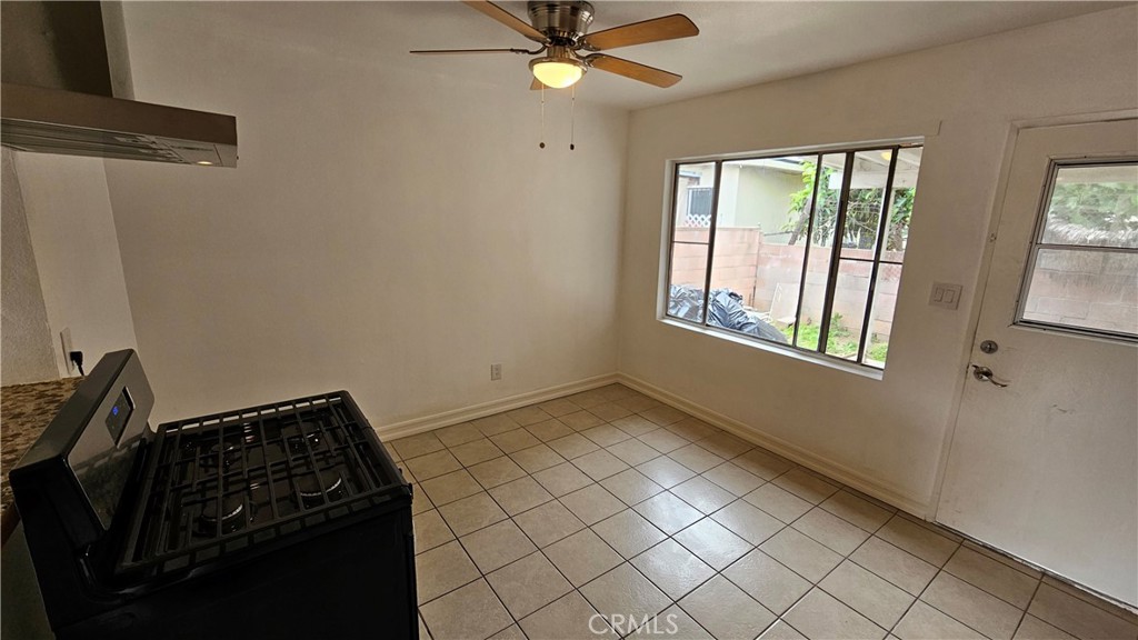 537 Ferris Street Los Angeles, CA 90022 - Photo 13 of 16