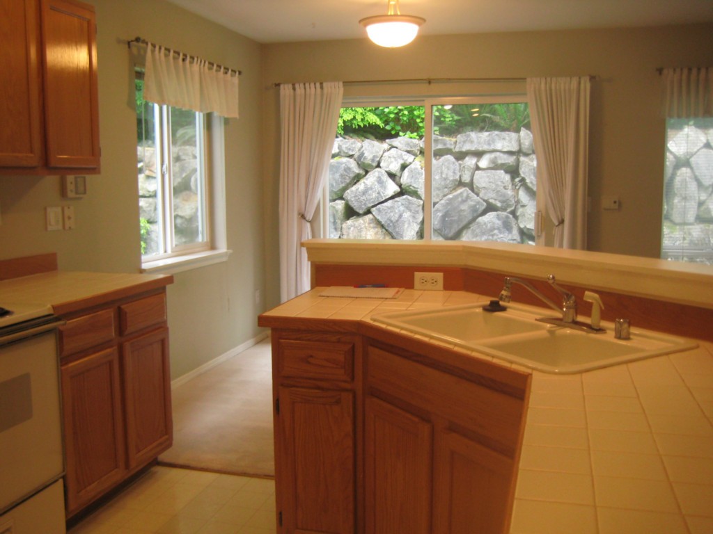23131 15th Avenue Southeast, Unit H1 Bothell, WA 98021 - Photo 7 of 15
