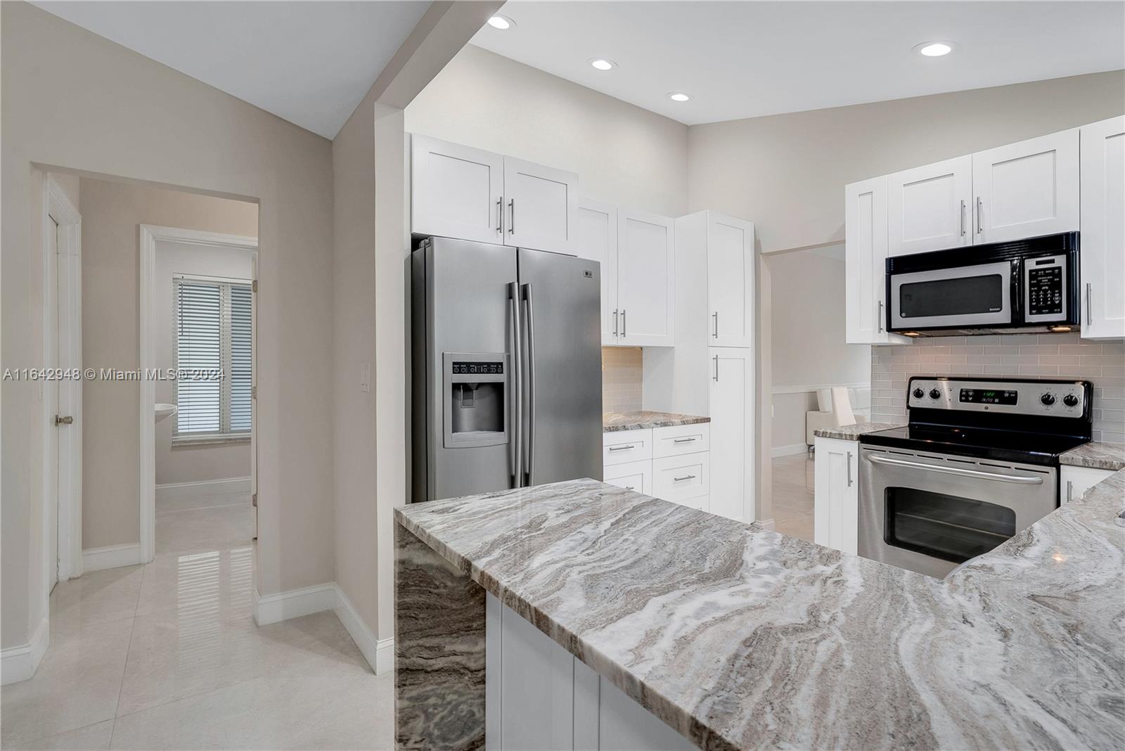 2597 Northwest 31st Street Boca Raton, FL 33434 - Photo 14 of 28