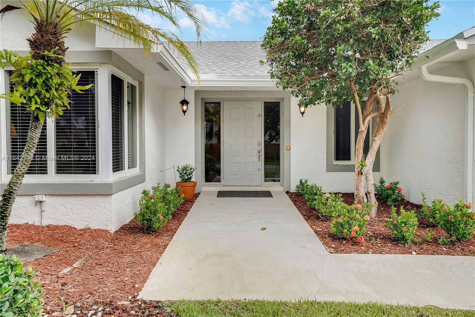 2597 Northwest 31st Street Boca Raton, FL 33434 - Photo 2 of 28