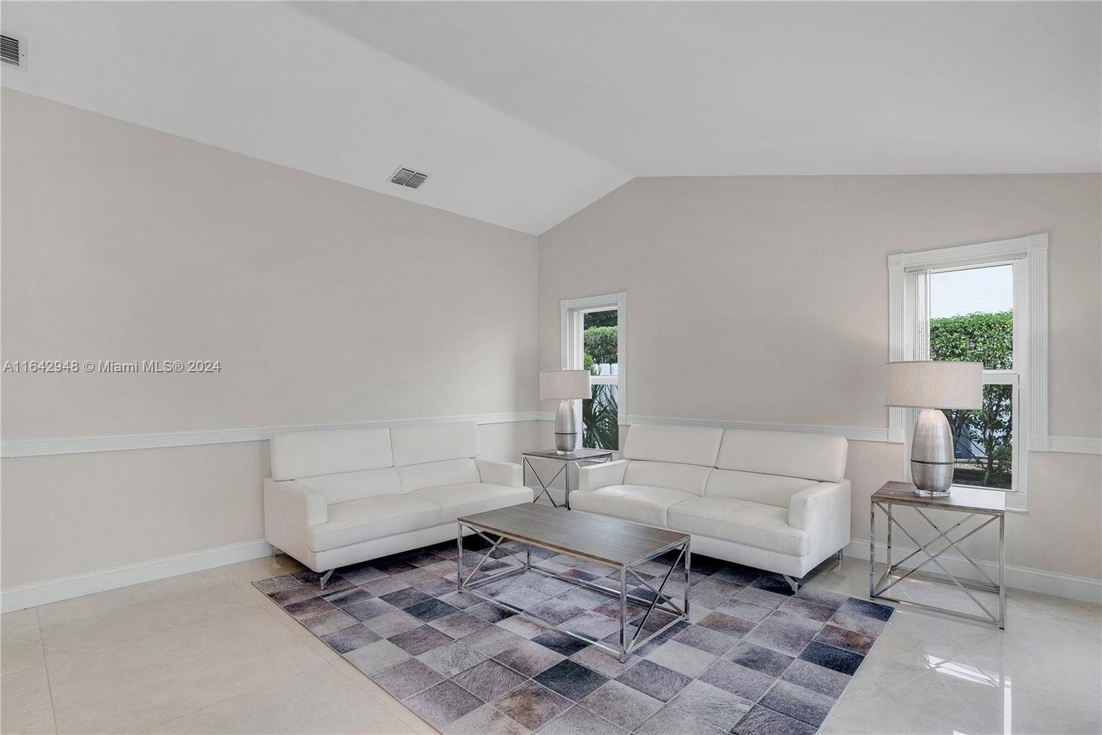 2597 Northwest 31st Street Boca Raton, FL 33434 - Photo 5 of 28