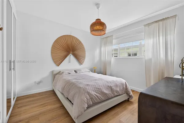 $2,300 | 8600 Byron Avenue, Unit 86009, Miami Beach, FL 33141