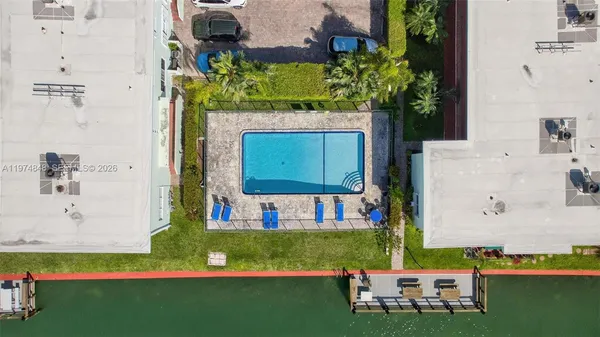 $2,300 | 8600 Byron Avenue, Unit 86009, Miami Beach, FL 33141