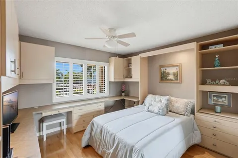$750,000 | 1060 Pinellas Bayway South, Unit 204, Tierra Verde, FL 33715
