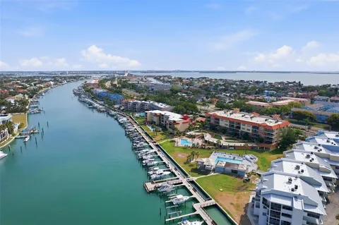$750,000 | 1060 Pinellas Bayway South, Unit 204, Tierra Verde, FL 33715