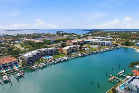 $750,000 | 1060 Pinellas Bayway South, Unit 204, Tierra Verde, FL 33715
