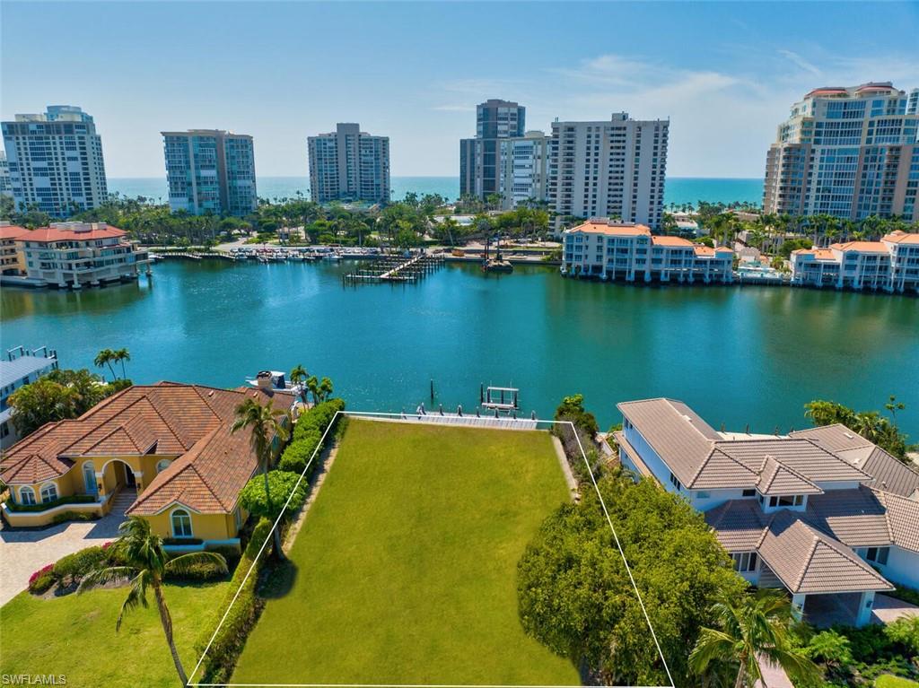 315 Neapolitan Way Naples, FL 34103 - Photo 6 of 6