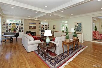 600 South Price Road Ladue, MO 63124 - Photo 6 of 18