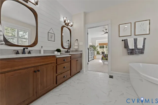 $648,950 | 8048 Dandridge Drive, Quinton, VA 23141