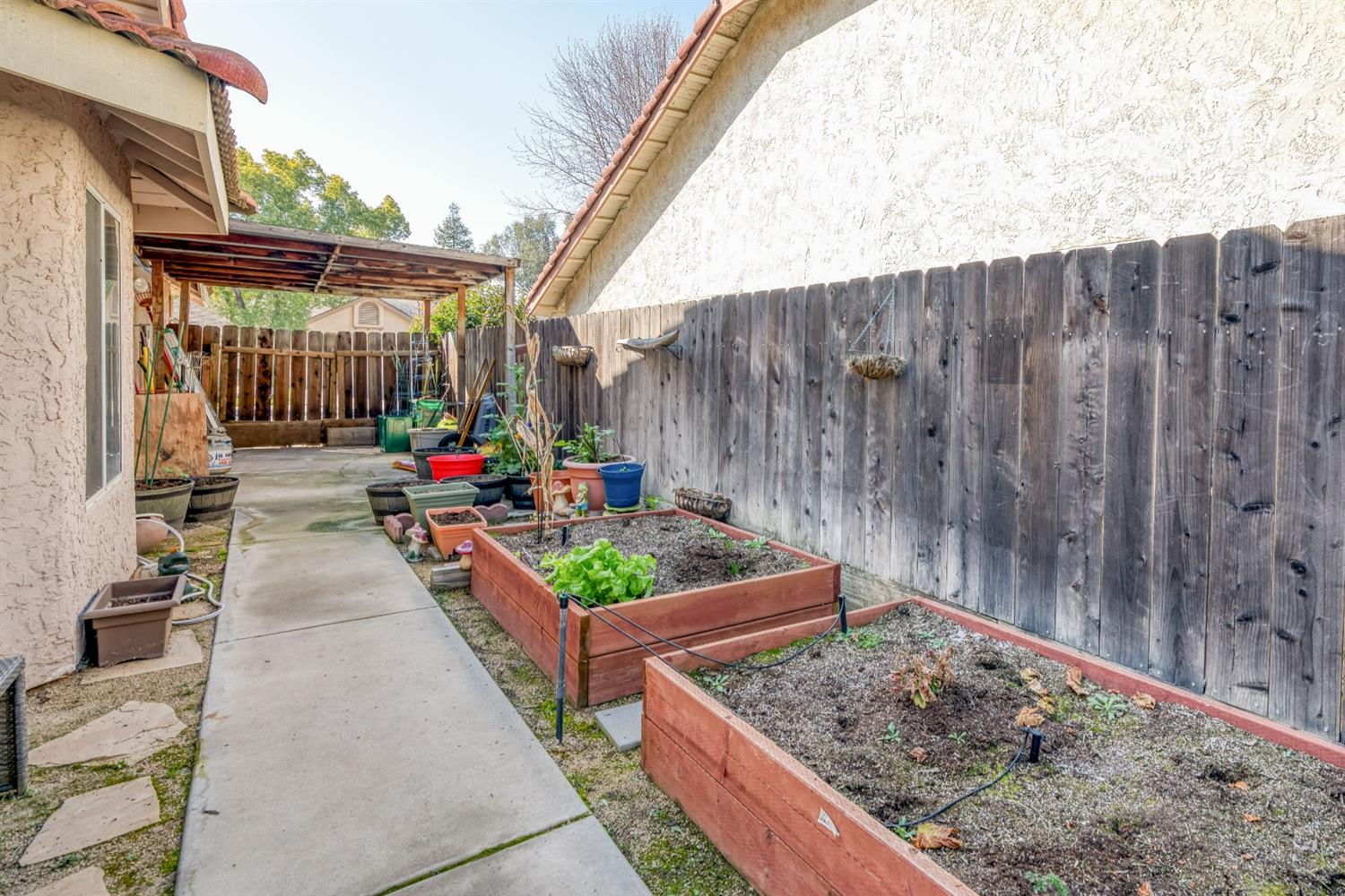 2505 Stuart Avenue Clovis, CA 93611 - Photo 21 of 23 a view of outdoor space
