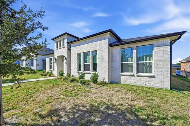 $3,100 | 7733 Indian Ridge Trail, Dallas, TX 75232