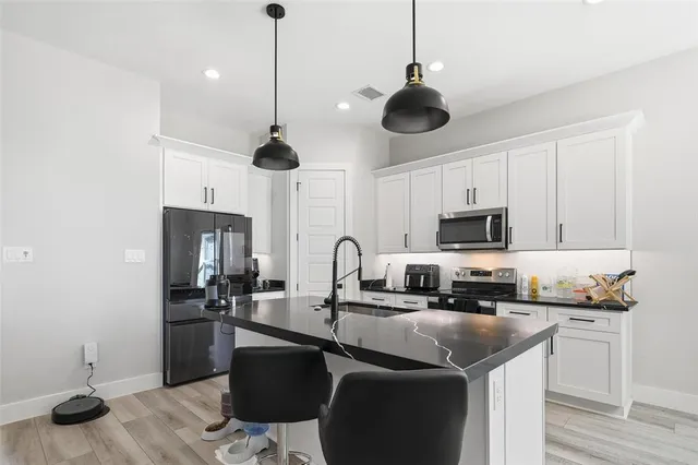 $3,100 | 7733 Indian Ridge Trail, Dallas, TX 75232