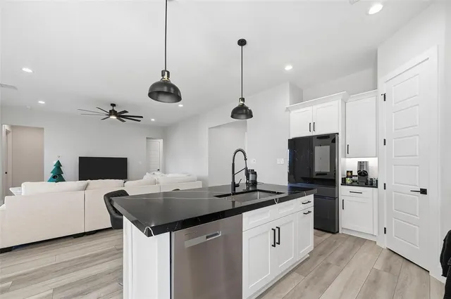 $3,100 | 7733 Indian Ridge Trail, Dallas, TX 75232