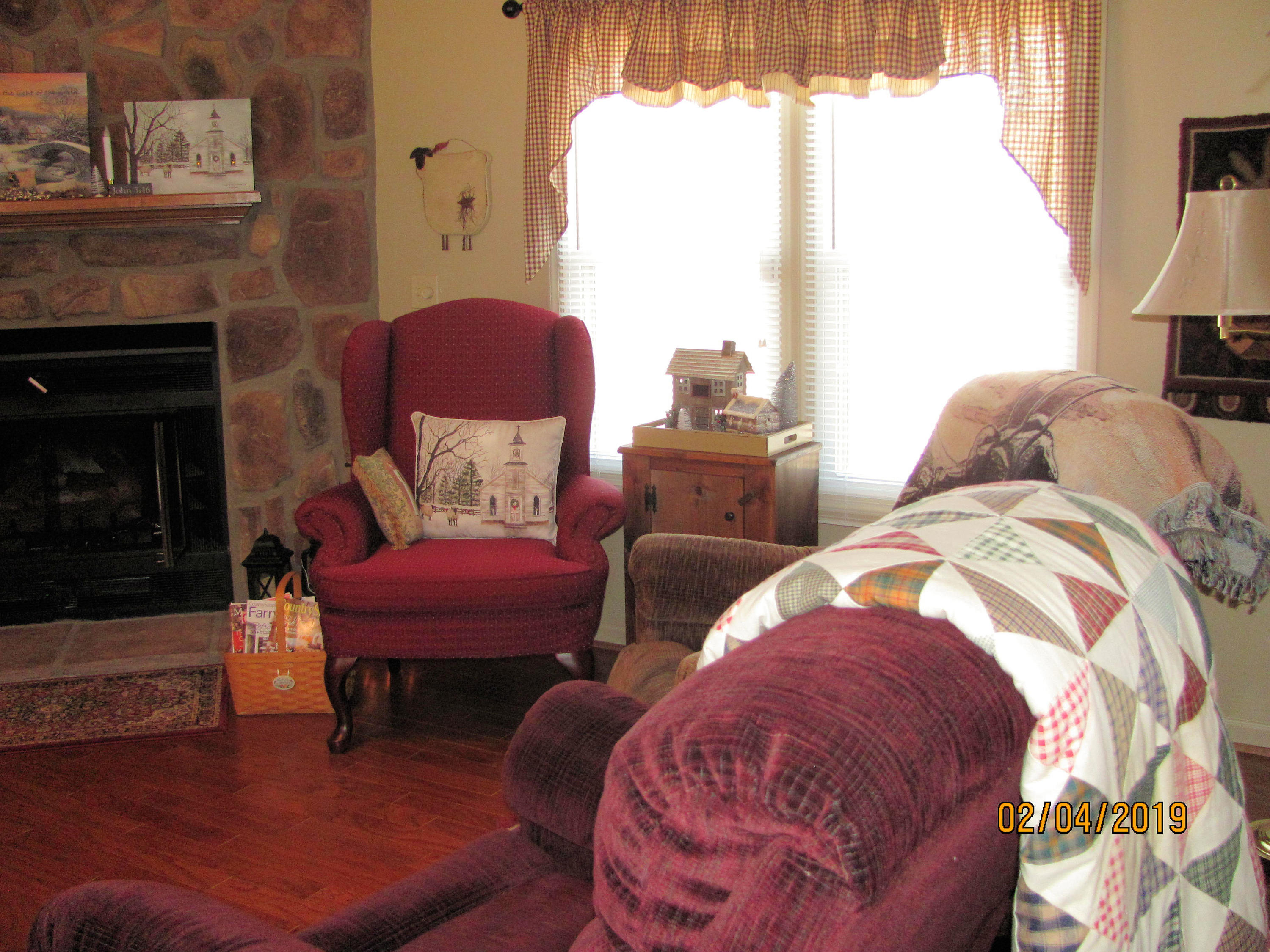 4121 Pike Road Montvale, VA 24122 - Photo 5 of 26 Living Room