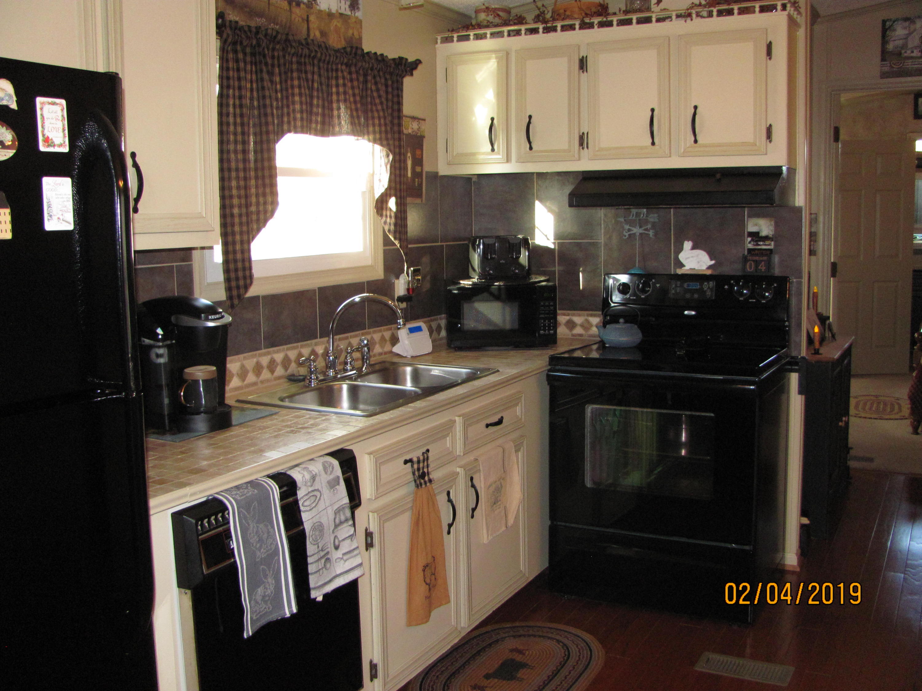 4121 Pike Road Montvale, VA 24122 - Photo 7 of 26 Kitchen
