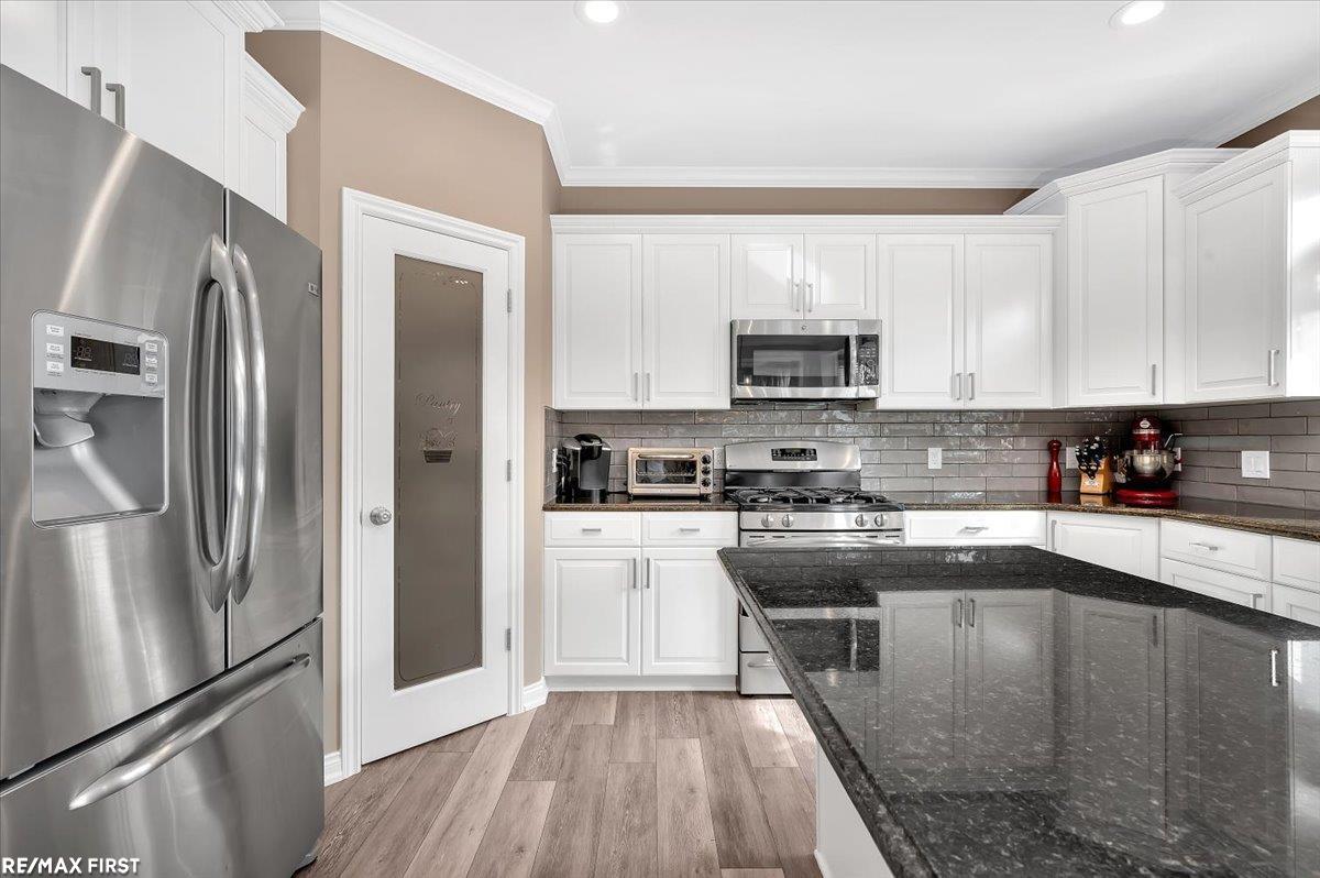 50782 Nesting Ridge Drive Macomb, MI 48044 - Photo 14 of 40 50061826-13.JPG