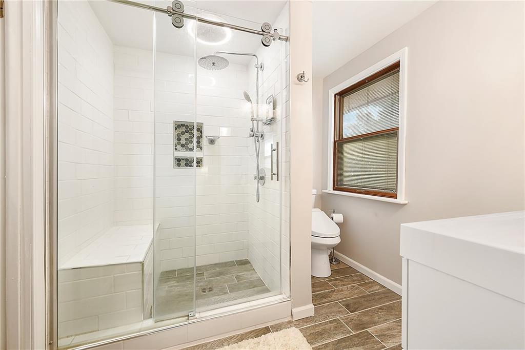296 Shafer Road Coraopolis, PA 15108 - Photo 13 of 25 Gallery Image 13