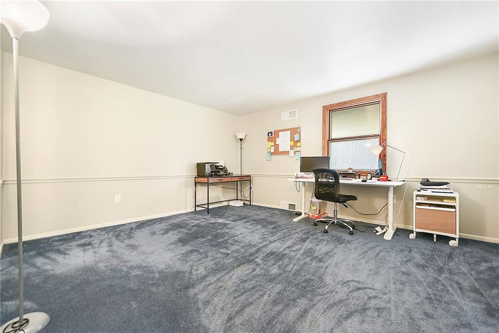 296 Shafer Road Coraopolis, PA 15108 - Photo 16 of 25 Gallery Image 16