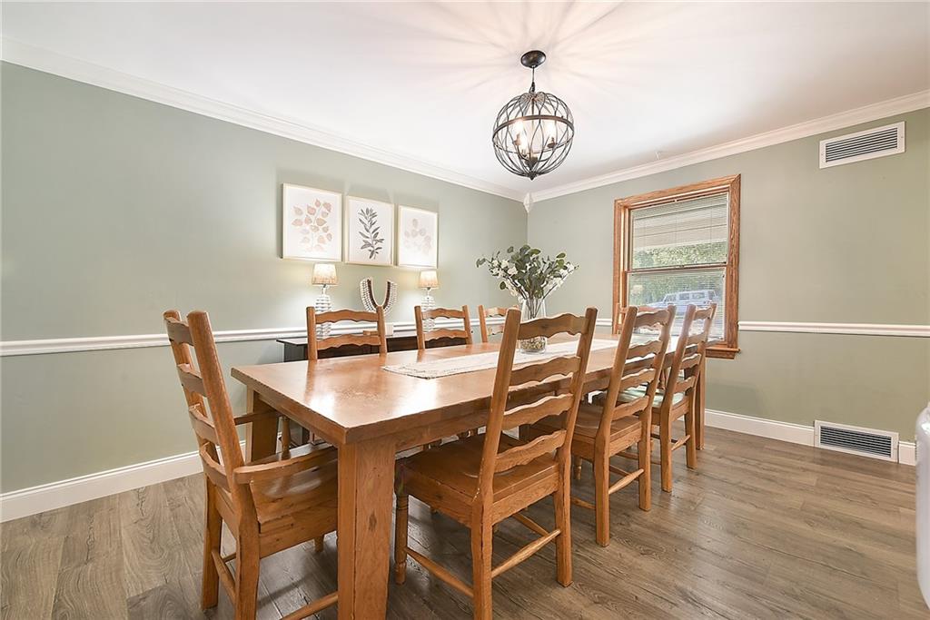 296 Shafer Road Coraopolis, PA 15108 - Photo 6 of 25 Gallery Image 6