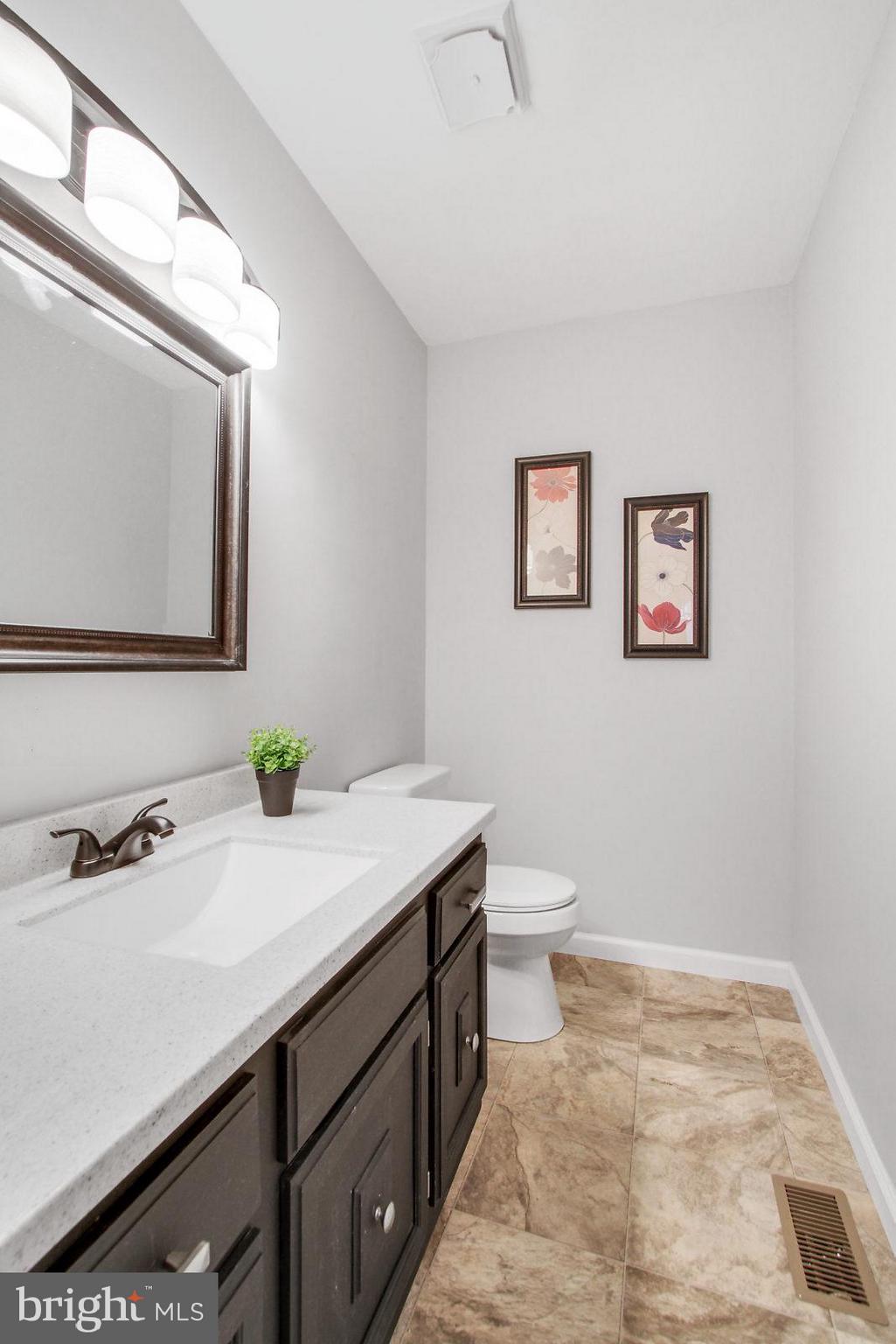 2528 Manor Road York, PA 17408 - Photo 18 of 26