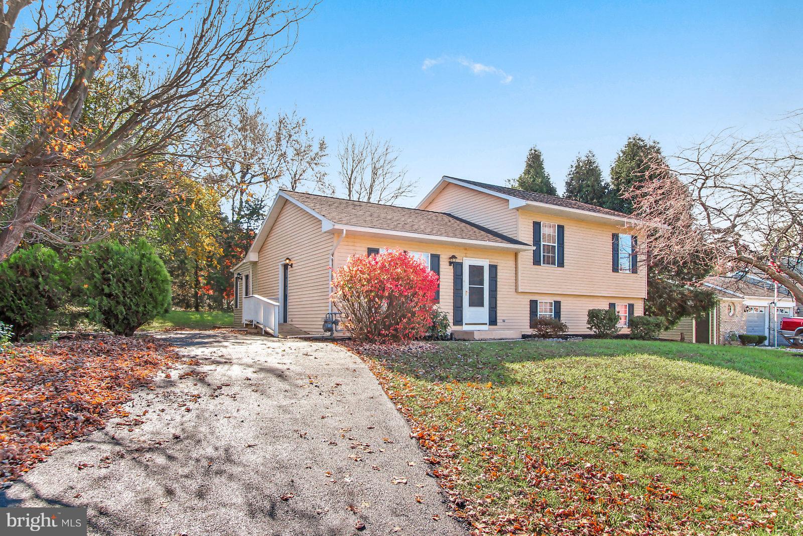2528 Manor Road York, PA 17408 - Photo 23 of 26