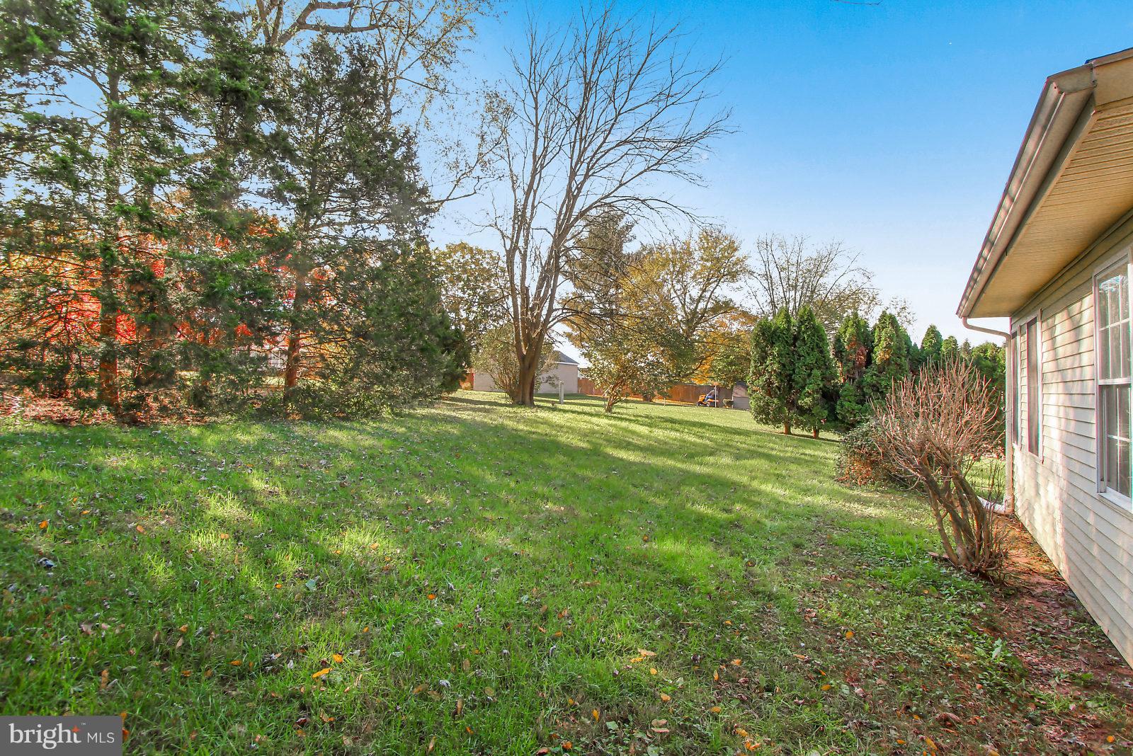 2528 Manor Road York, PA 17408 - Photo 24 of 26