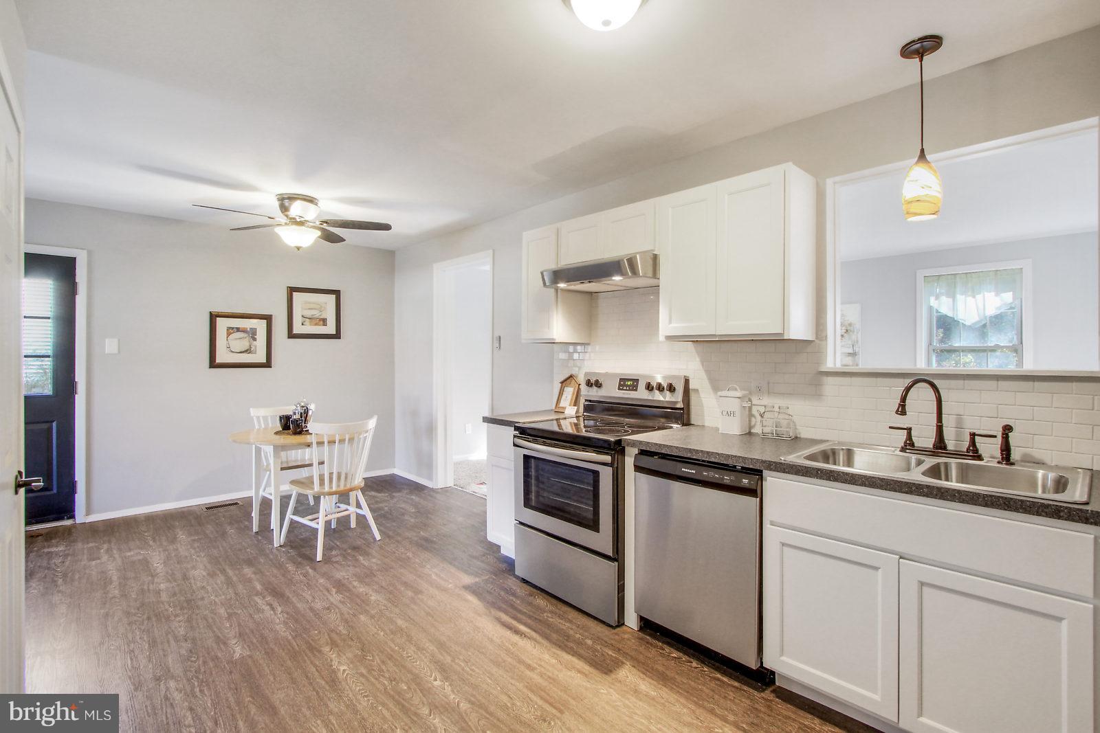 2528 Manor Road York, PA 17408 - Photo 9 of 26