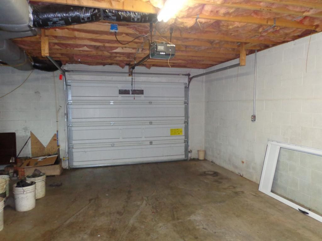 644 Hospital Road Mountain City, TN 37683 - Photo 30 of 35 Photo 30