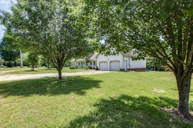 3023 Spring Hill-duplex Rd Spring Hill Spring Hill, TN 37174 - Photo 3 of 16 Gallery Image 3
