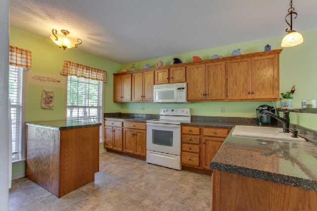3023 Spring Hill-duplex Rd Spring Hill Spring Hill, TN 37174 - Photo 9 of 16 Gallery Image 9