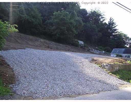 0 Rt 8 Charleston, WV 25301 - Photo 2 of 7 Exterior Front.