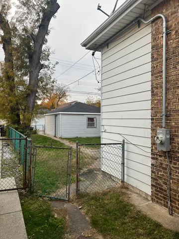 $1,900 | 8416 South Euclid Avenue, Chicago, IL 60617