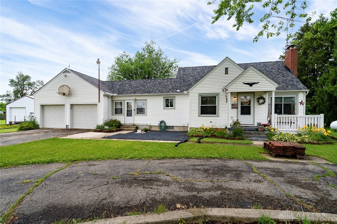 11395 North Preble County Line Road Verona, OH 45378 - Photo 3 of 41 Gallery Image 3