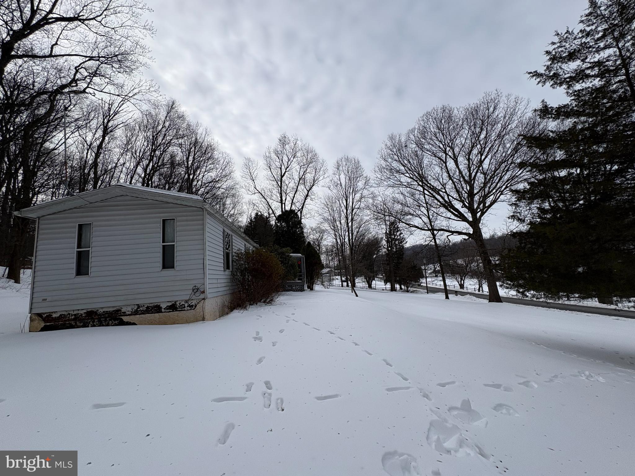 311 Longview Road Boyertown, PA 19512 - Photo 4 of 19 Gallery Image 4