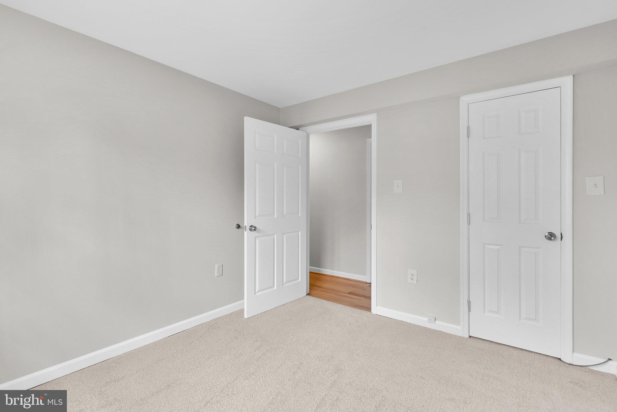 1513 Coat Ridge Road Herndon, VA 20170 - Photo 14 of 42 Gallery Image 14